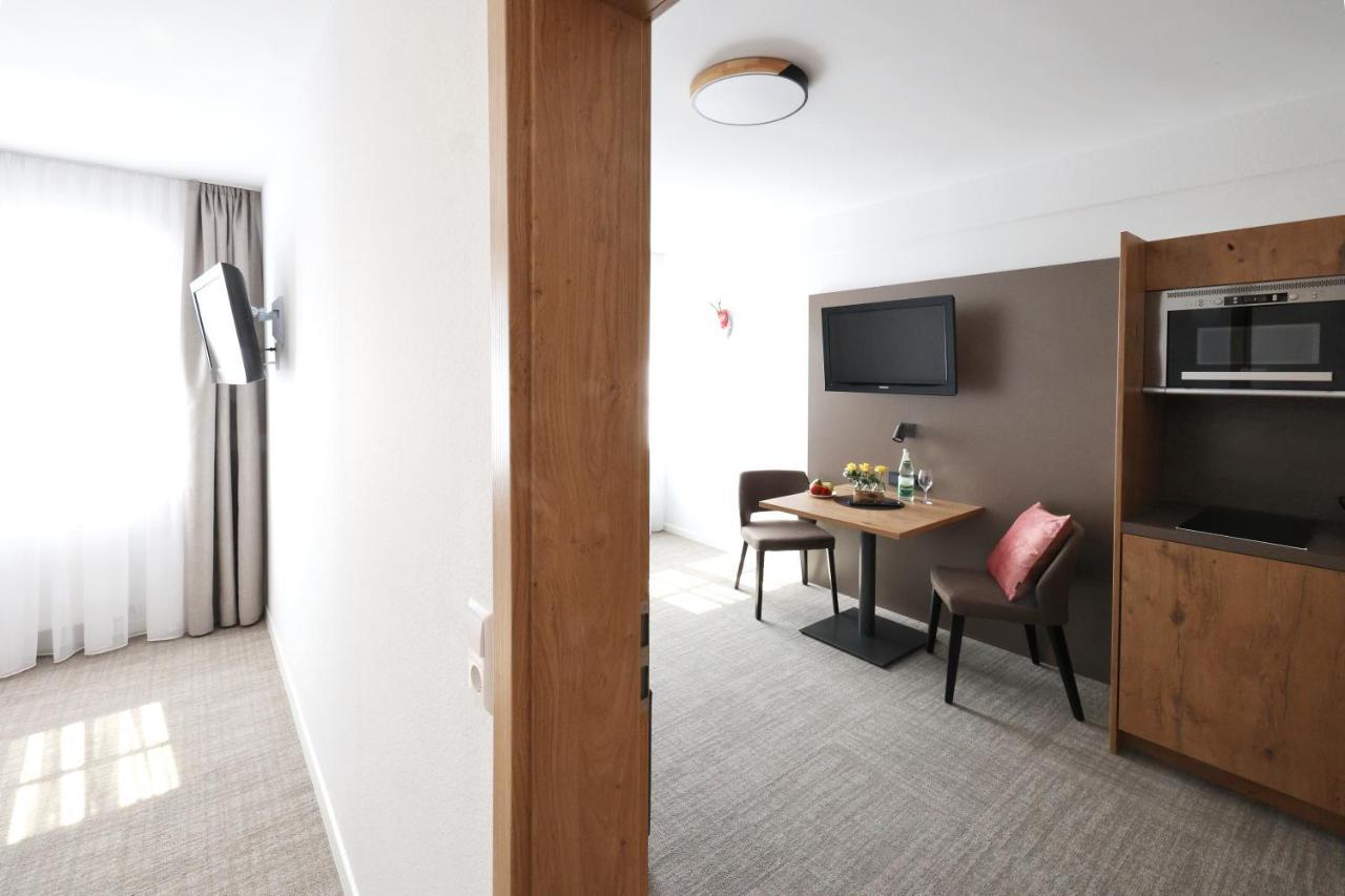 Hotel Gasthof Jaegerstueble Freudenstadt Buitenkant foto